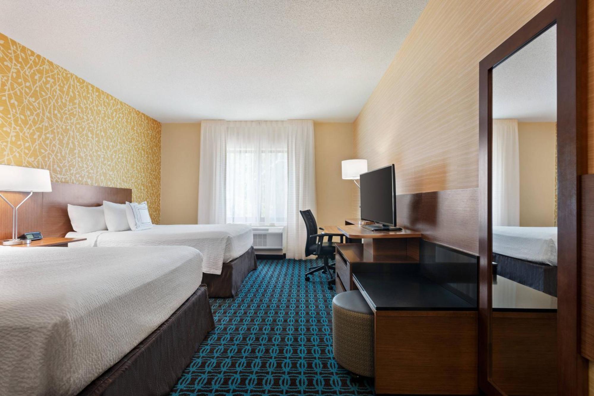 Fairfield Inn & Suites By Marriott Charlottesville Downtown/University Area Eksteriør billede